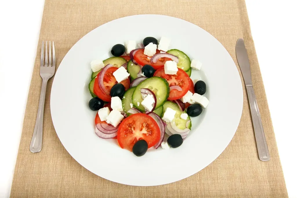 Raw Diets, Modern Bodies: A Clue from Today (Image Credits: Rawpixel)