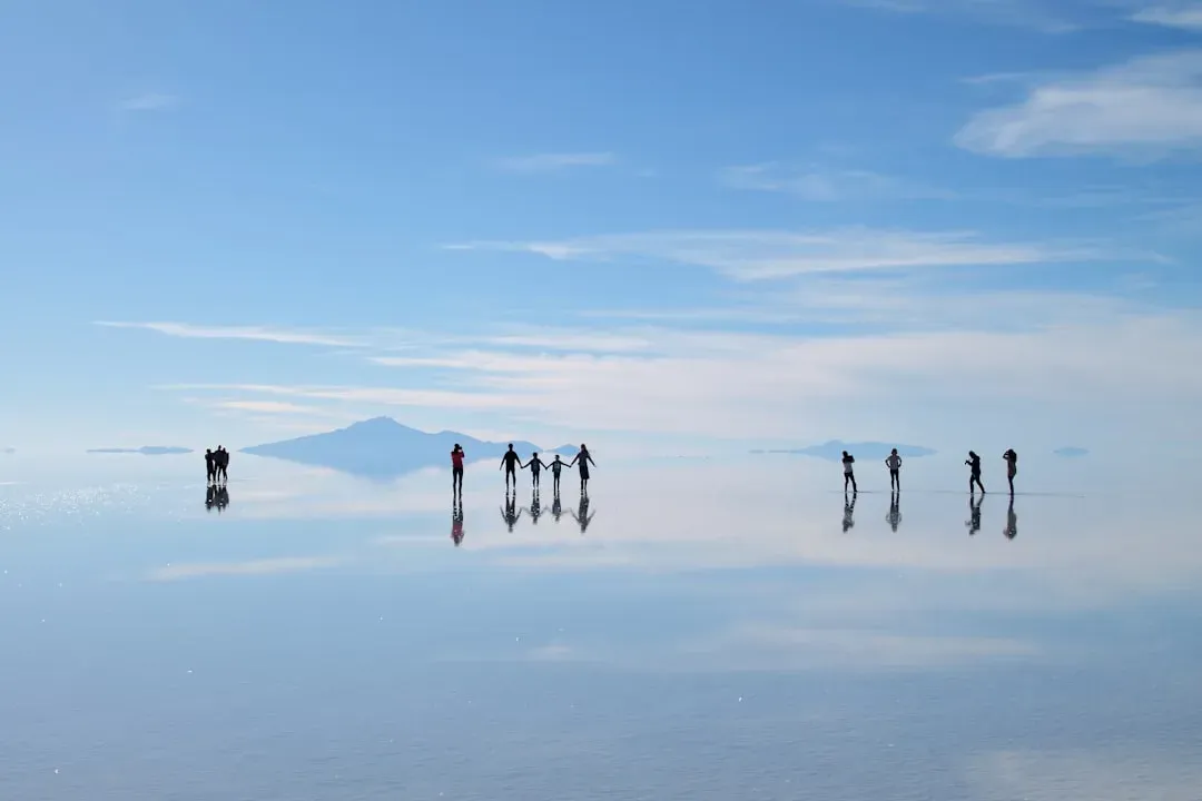 Salar de Uyuni: The World's Largest Mirror (Image Credits: Unsplash)
