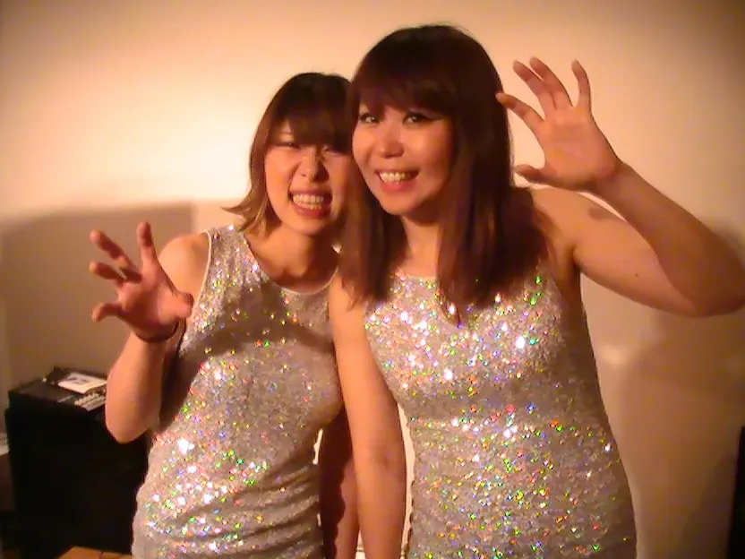 Mirroring Your Movements (Image Credits: Wikimedia)