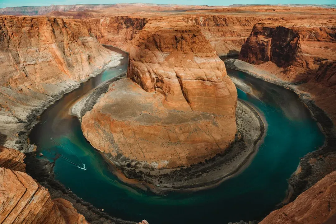 Glen Canyon, Utah: Fossils Rescued From Rising Waters (Image Credits: Unsplash)