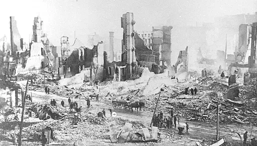 #4 - The Great Baltimore Fire (1904) Standardized America's Fire Hoses (By Fred Pridham, Public domain)