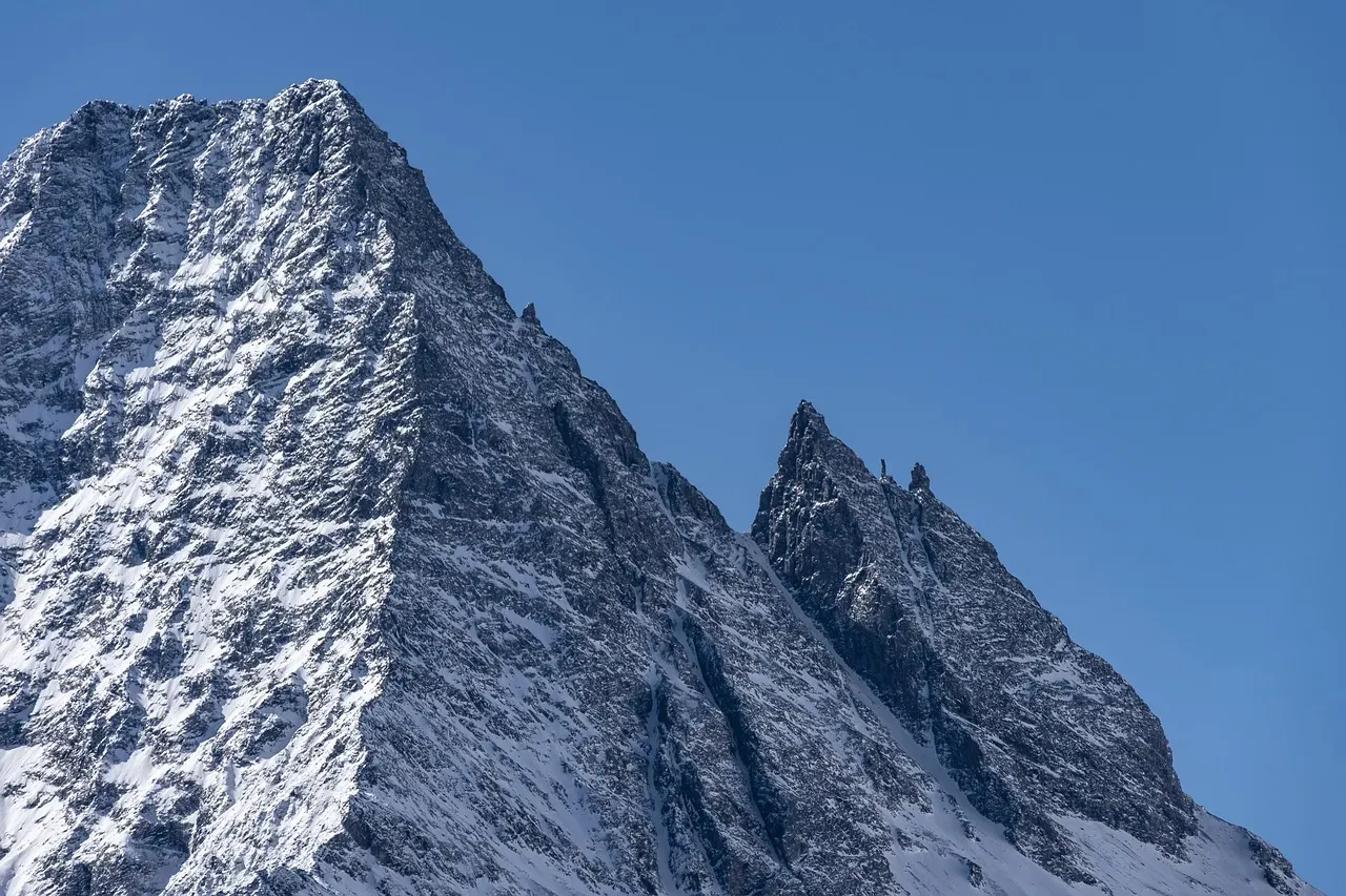 Everest Is Still Rising: The Story Isn’t Over Yet (Image Credits: Pixabay)