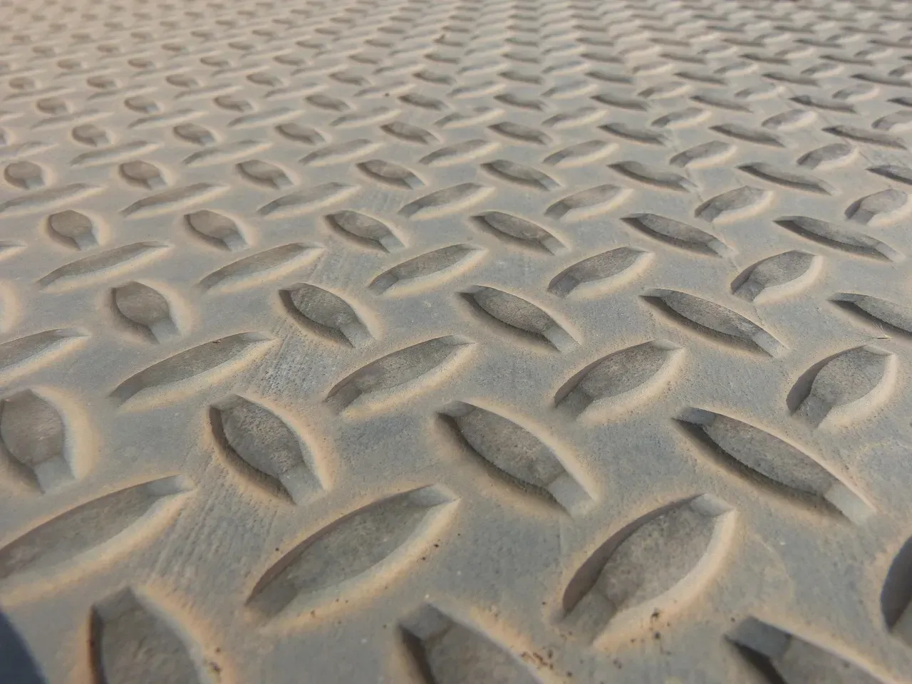 #10 - Galvanized Zinc Coatings Crack and Peel Off (Image Credits: Pixabay)
