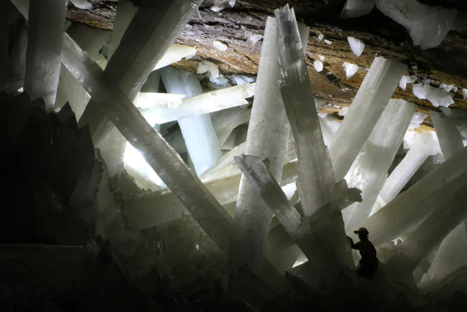 #11 - The Cave of Crystals, Naica, Mexico (Gaianauta received this from Alexander Van Driessche via Email., CC BY 3.0)