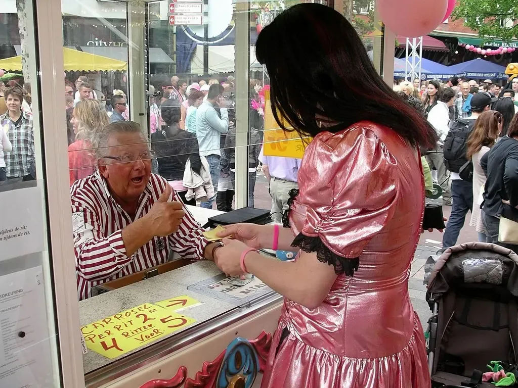 Flattery Isn't Always a Compliment (Image Credits: Flickr)