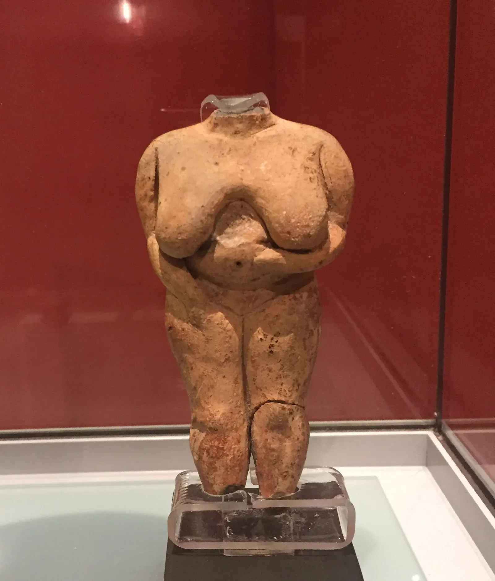 #8 - Nobody Knows Why Ice Age Humans Carved Thousands of Naked Female Figurines (By EnriqueTabone, CC BY-SA 4.0)