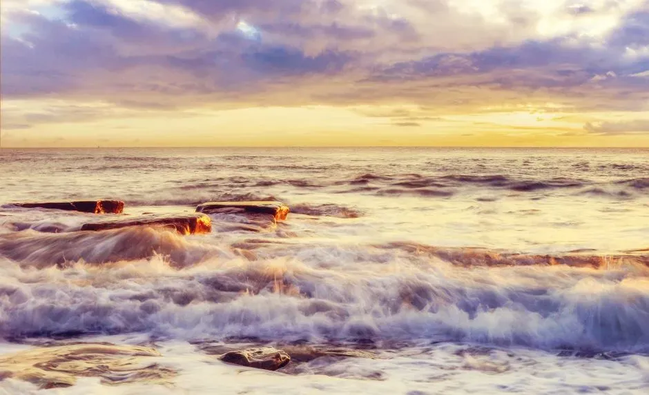 Skies Were Empty, Seas Were Everything (Image Credits: Pexels)