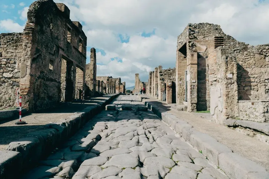 #7 - Pompeii: The City Frozen in a Single Afternoon (Image Credits: Pexels)