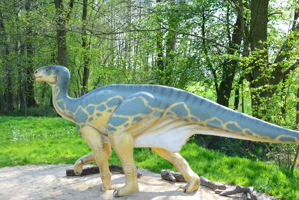 #5 - Iguanodon: The Nose Horn That Was Actually a Thumb (Futuredu / Edunews.pl, Flickr, CC BY 2.0)