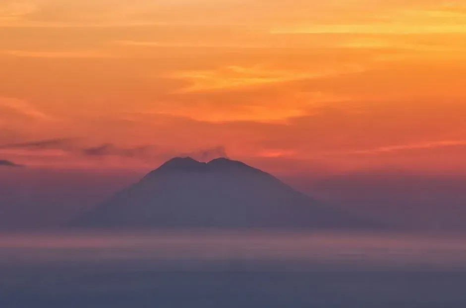 Why Early Earth Was Ripe for a Purple Phase (Image Credits: Pexels)