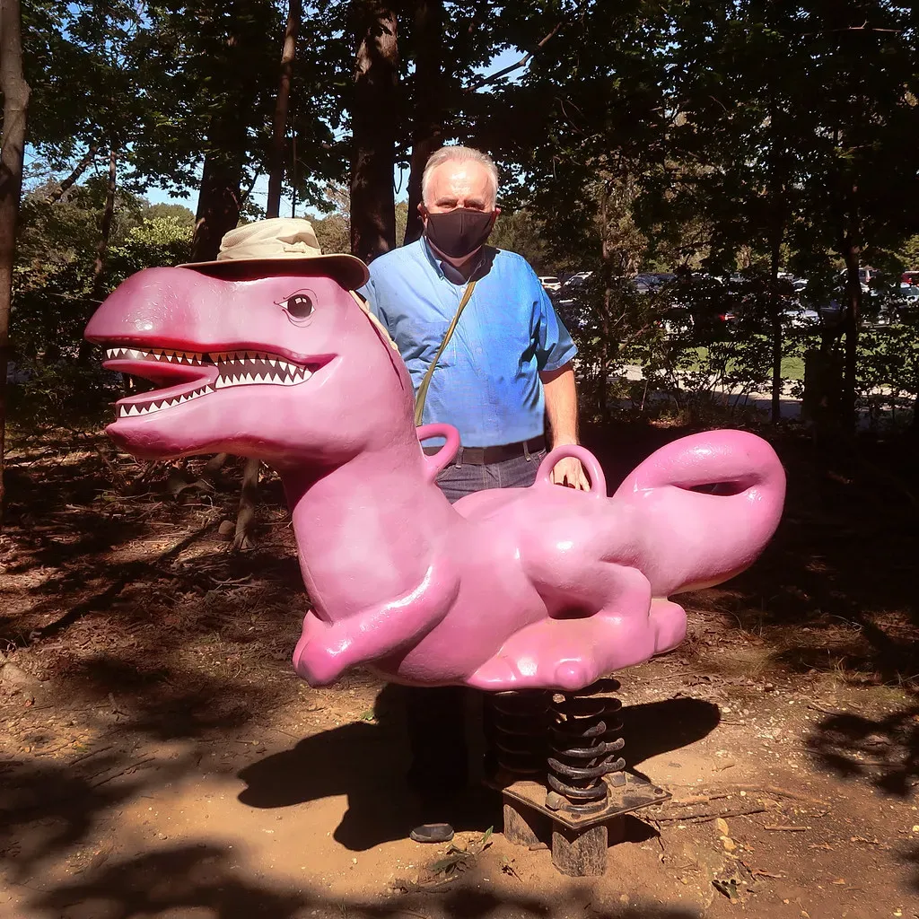 Dinosaurs sit right at the intersection of childhood wonder and adult curiosity (Image Credits: Flickr)