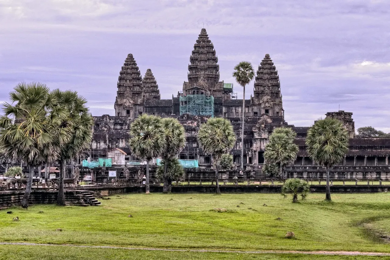 The Khmer Empire: Angkor's Silent Abandonment (Image Credits: Pixabay)