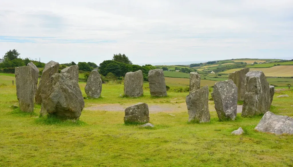 These Mysteries Aren't Going Away - And That's the Point (Image Credits: Rawpixel)
