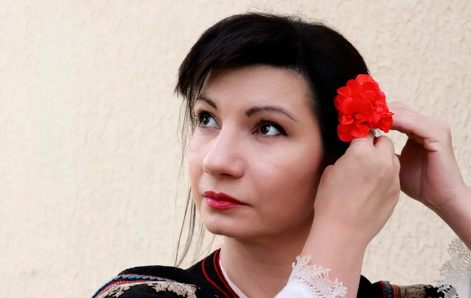 Rosy Retrospection: Why the Past Always Looks Better (Image Credits: Wikimedia)