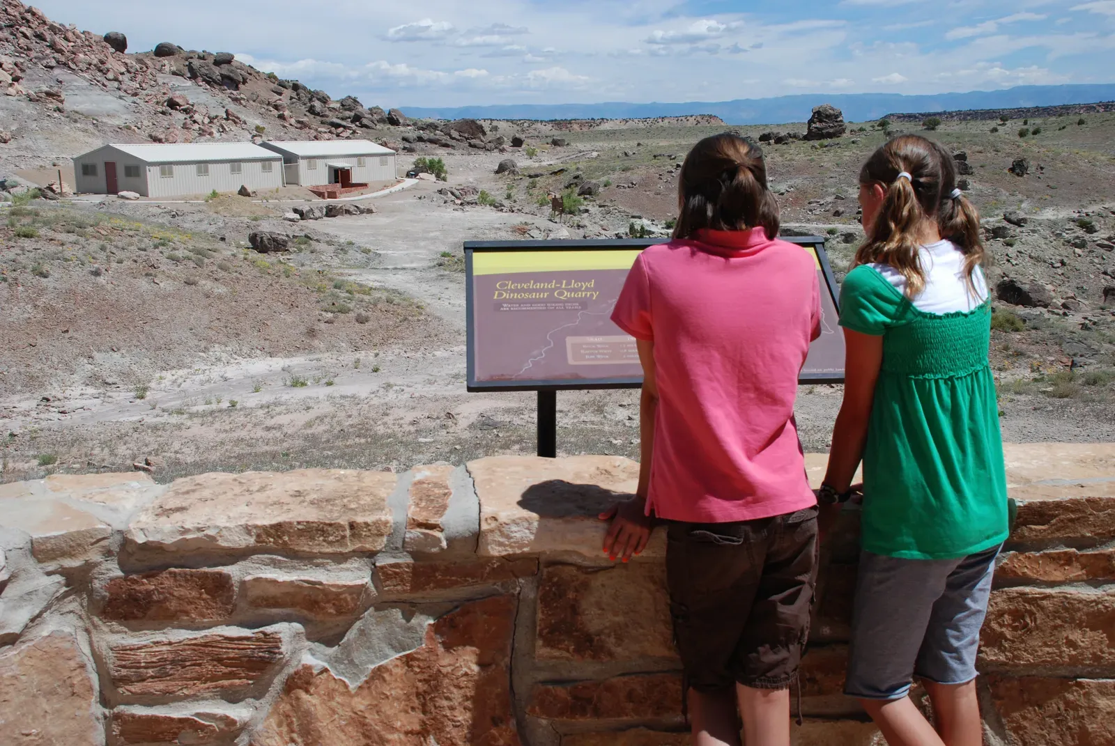 #9 - Cleveland-Lloyd Dinosaur Quarry, Utah (Cleveland Lloyd Dinosaur Quarry, Public domain)