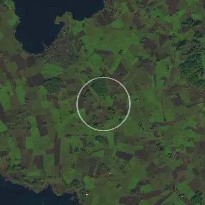 A town unknowingly living on one of North America’s great geologic scars (EarthExplorer, CC0)