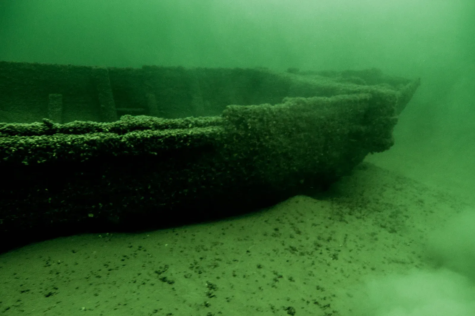 Coastal Highways and Hidden Camps Beneath the Waves (By Julian Fahrbach, CC BY-SA 3.0 de)