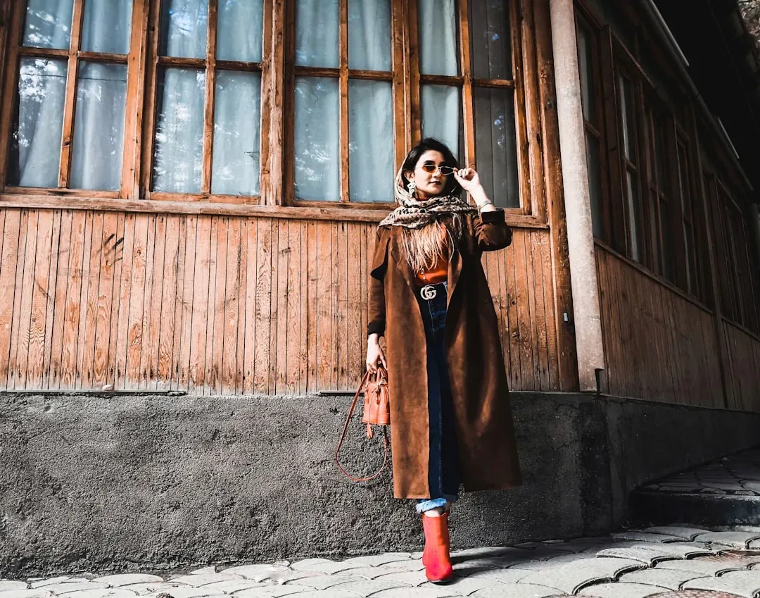 Neutrals And Earth Tones: Your Practical, Subtle Confidence (Image Credits: Unsplash)