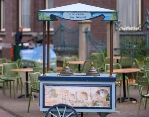 #2 - The Iceman's Wagon Parked Outside the House (Image Credits: Pexels)