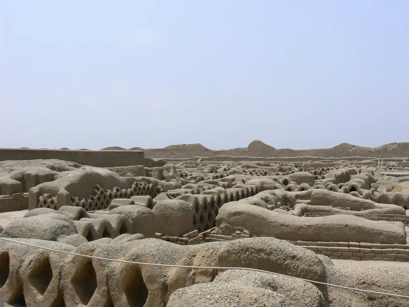 Chan Chan and the Coastal Deserts of Northern Peru (By Kevstan, CC BY-SA 3.0)