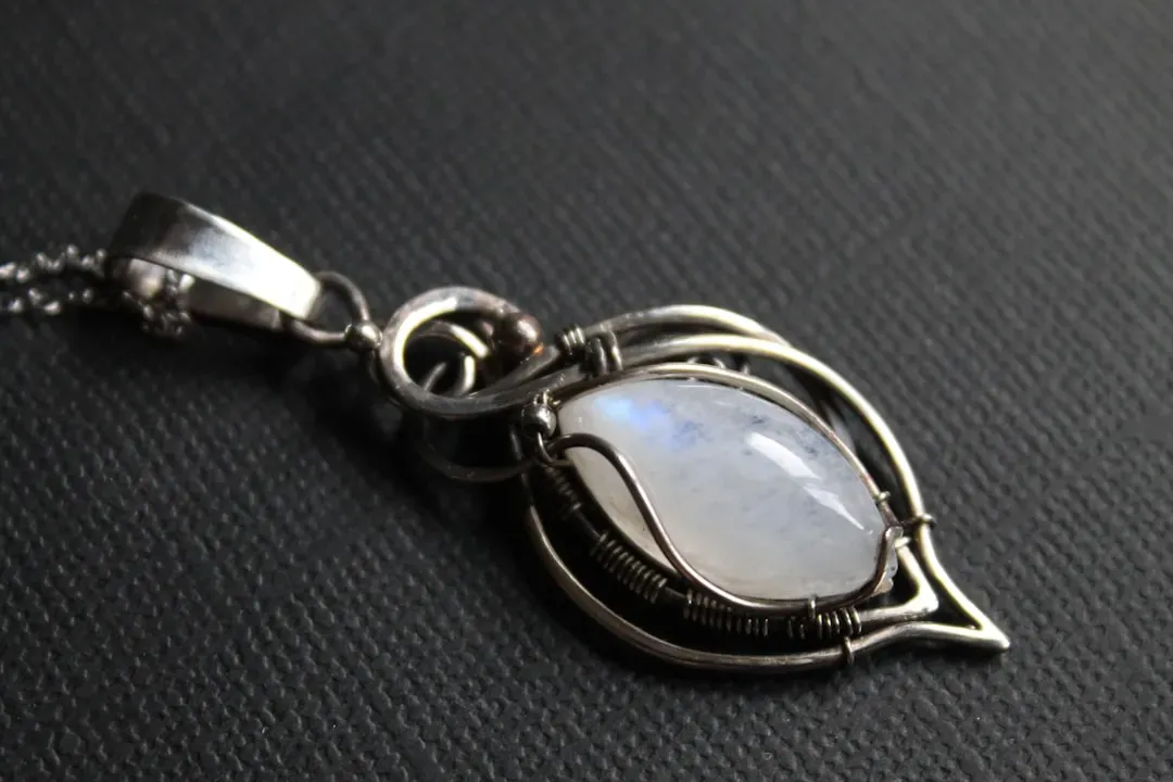 Cancer: Soothing Moonstone for Deep Feelings (Image Credits: Unsplash)