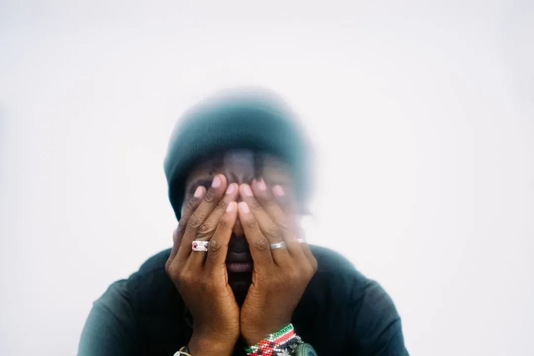 Why Uncertainty Freaks Us Out More Than Actual Bad News (Image Credits: Unsplash)