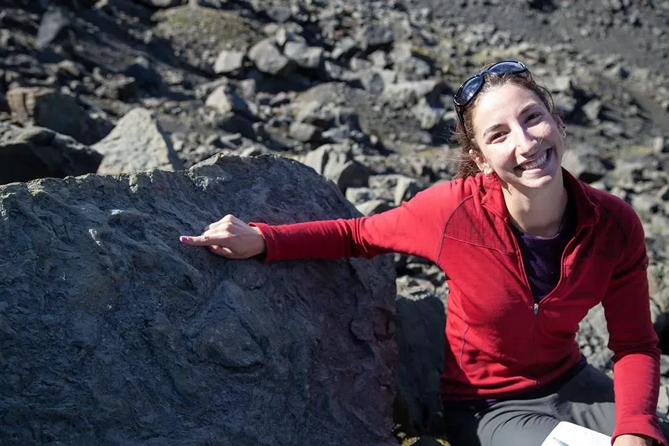 Learn to Distinguish Between Direct and Indirect Evidence (Image Credits: Flickr)