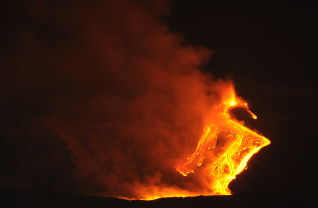 The Showdown Dynamics: Fire vs. Flood Basalts (Image Credits: Flickr)