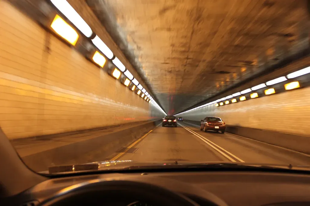 #13 - Squirrel Hill Tunnel, Pittsburgh, Pennsylvania (1953) (daveynin, Flickr, CC BY 2.0)