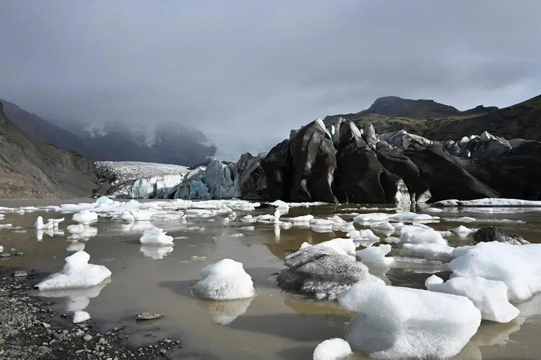 How Glacial Megafloods Carved Giant “Scablands” (Image Credits: Unsplash)