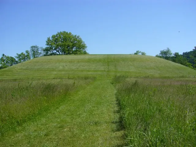 5. Hopewell Culture National Historical Park, Ohio - Mounds That Mapped the Sky (By National Park Service, Public domain)