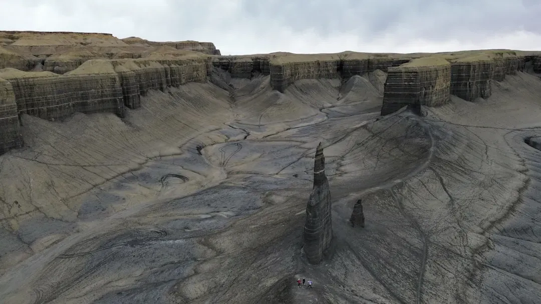 8. The Tropical Tectonics Theory: When Equatorial Collisions Cooled the Globe (Image Credits: Unsplash)