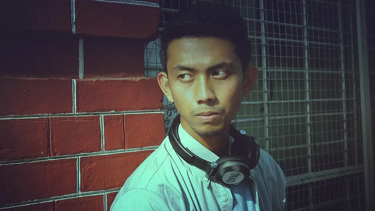 Scorpio: The Fear of Losing Control Through Emotion (Image Credits: Pixabay)