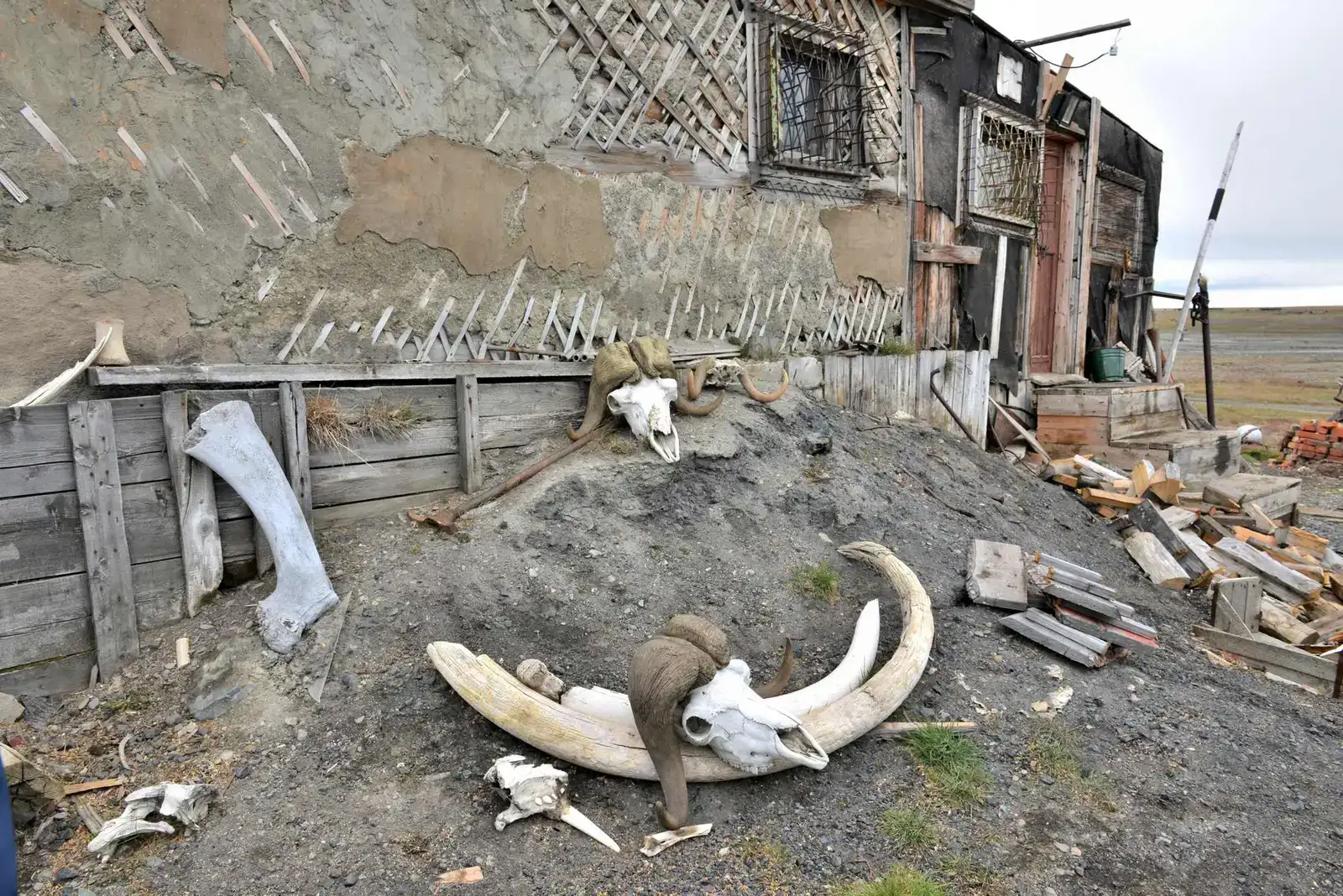 #3 - Six Thousand Bonus Years That Science Still Can't Fully Explain (By Ansgar Walk, CC BY-SA 3.0)