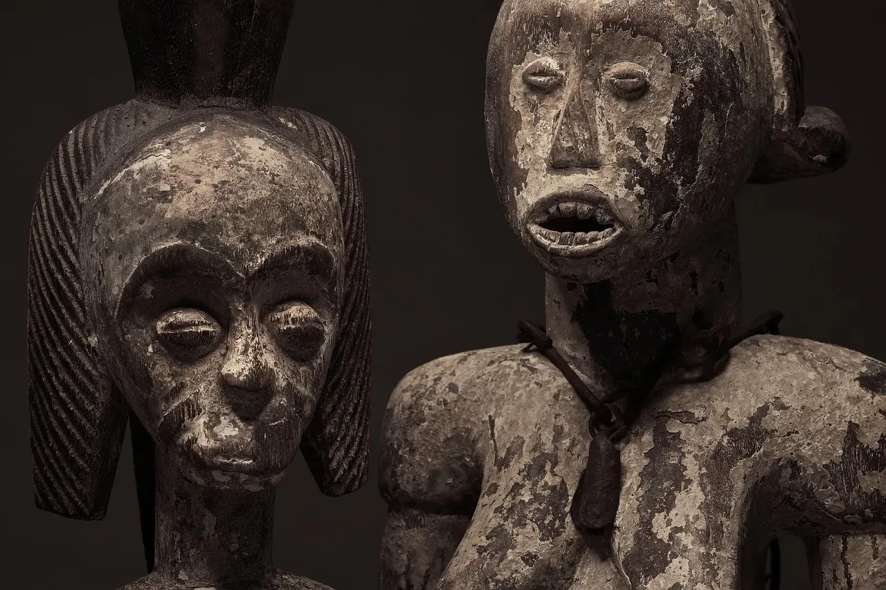 #3 - Looted Colonial Artifacts Quietly Pulled Pending Return (Image Credits: Pixabay)