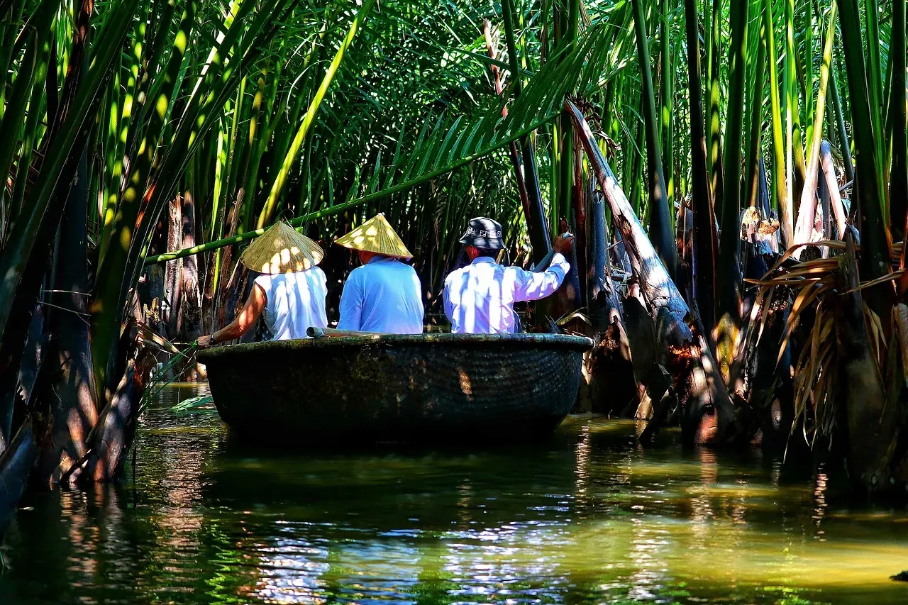 The Scientific Expeditions That Found Nothing (Image Credits: Pixabay)