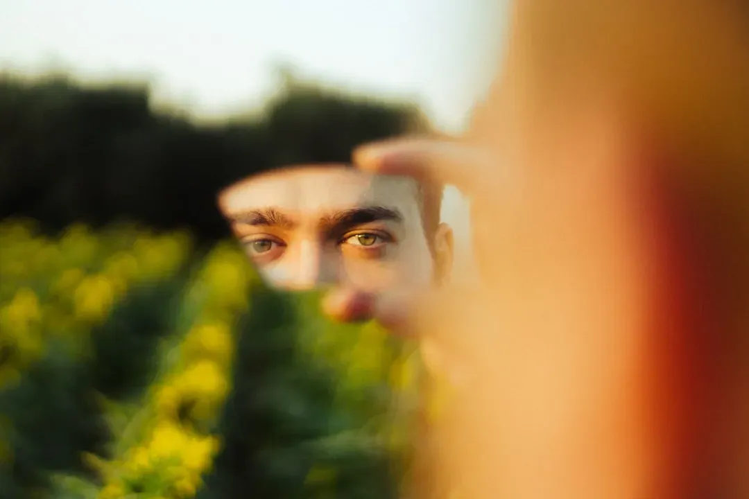 4. Your Sense of Identity: Are You Rigidly Defined or Open to an Update? (Image Credits: Unsplash)