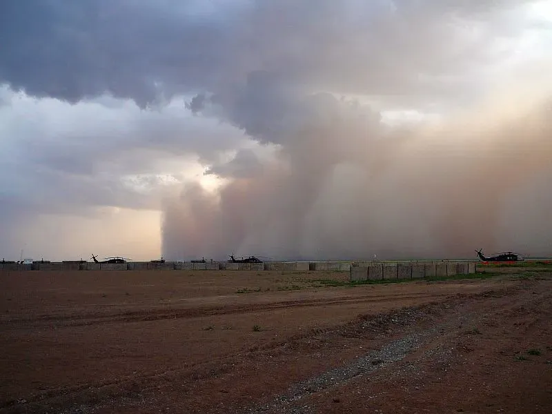 #6 - It Sent Prairie Soil Thousands of Miles Away, Burying It Elsewhere (ToddMorris, Flickr, CC BY-SA 2.0)