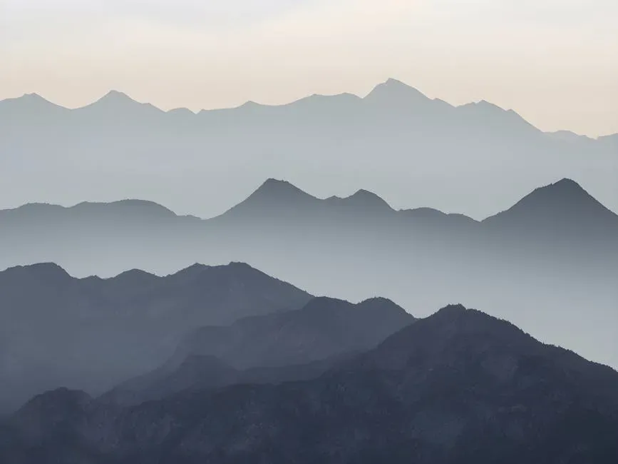 Mountains, Oceans, and Atmospheric Disruption (Image Credits: Pexels)