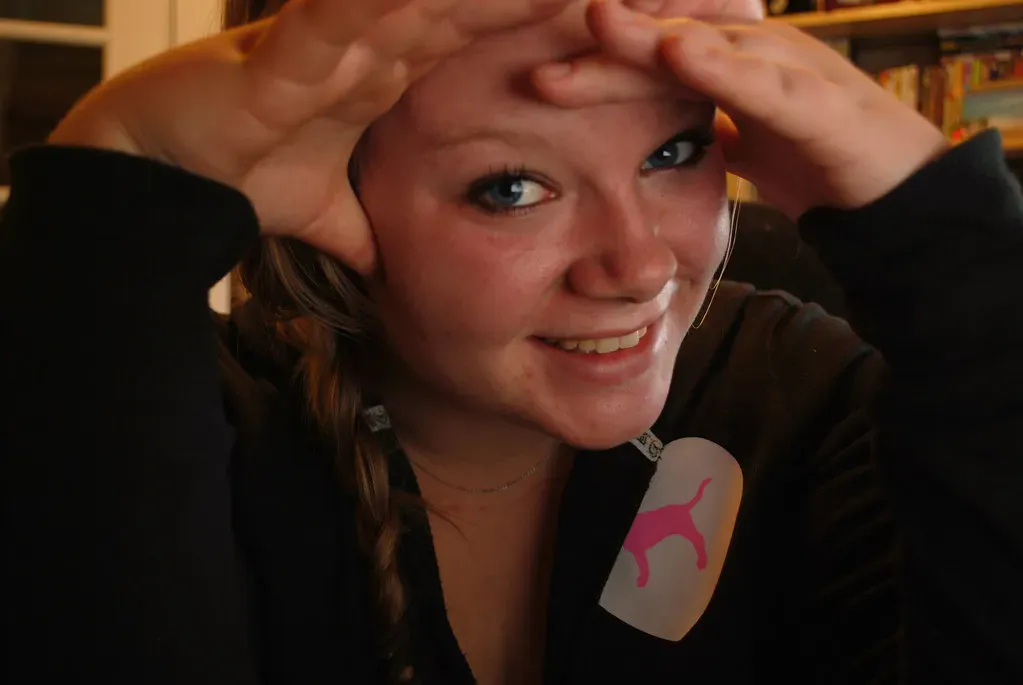 Fidgeting and Self-Soothing Gestures (Image Credits: Flickr)