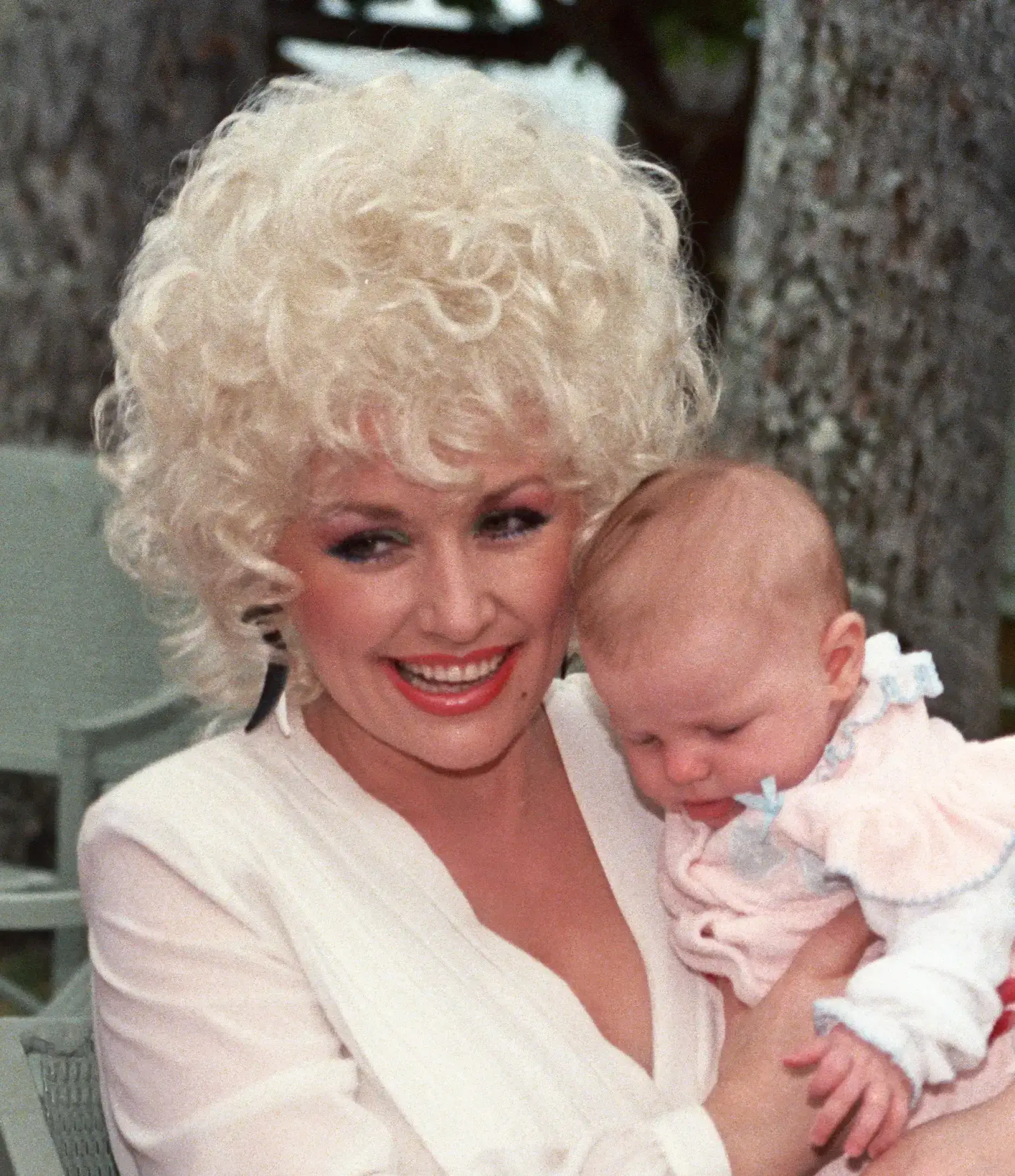 4. Dolly Parton – the 80s crossover queen of joy and grit (originally posted to Flickr as Dolly Parton, CC BY 2.0)