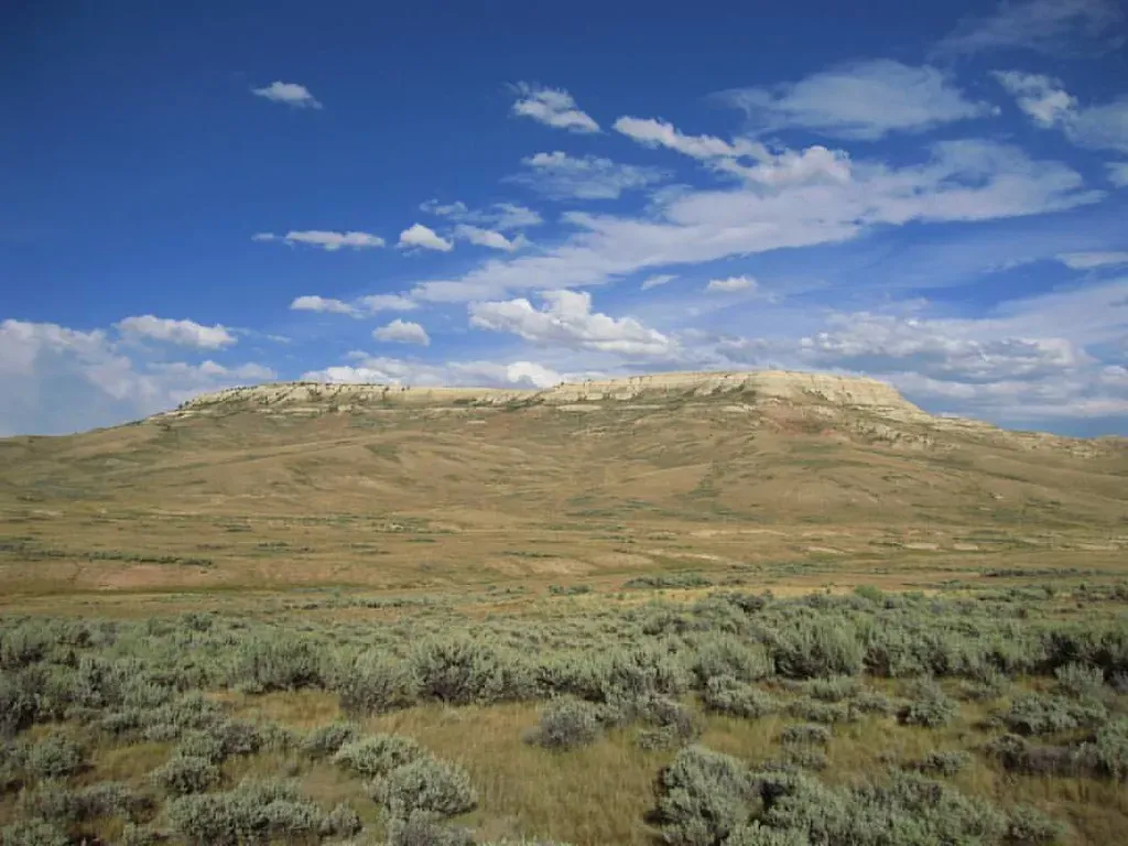 5. Fossil Butte National Monument, Wyoming: A Lake That Vanished and Left Its World Behind (cm195902, Flickr, CC BY 2.0)
