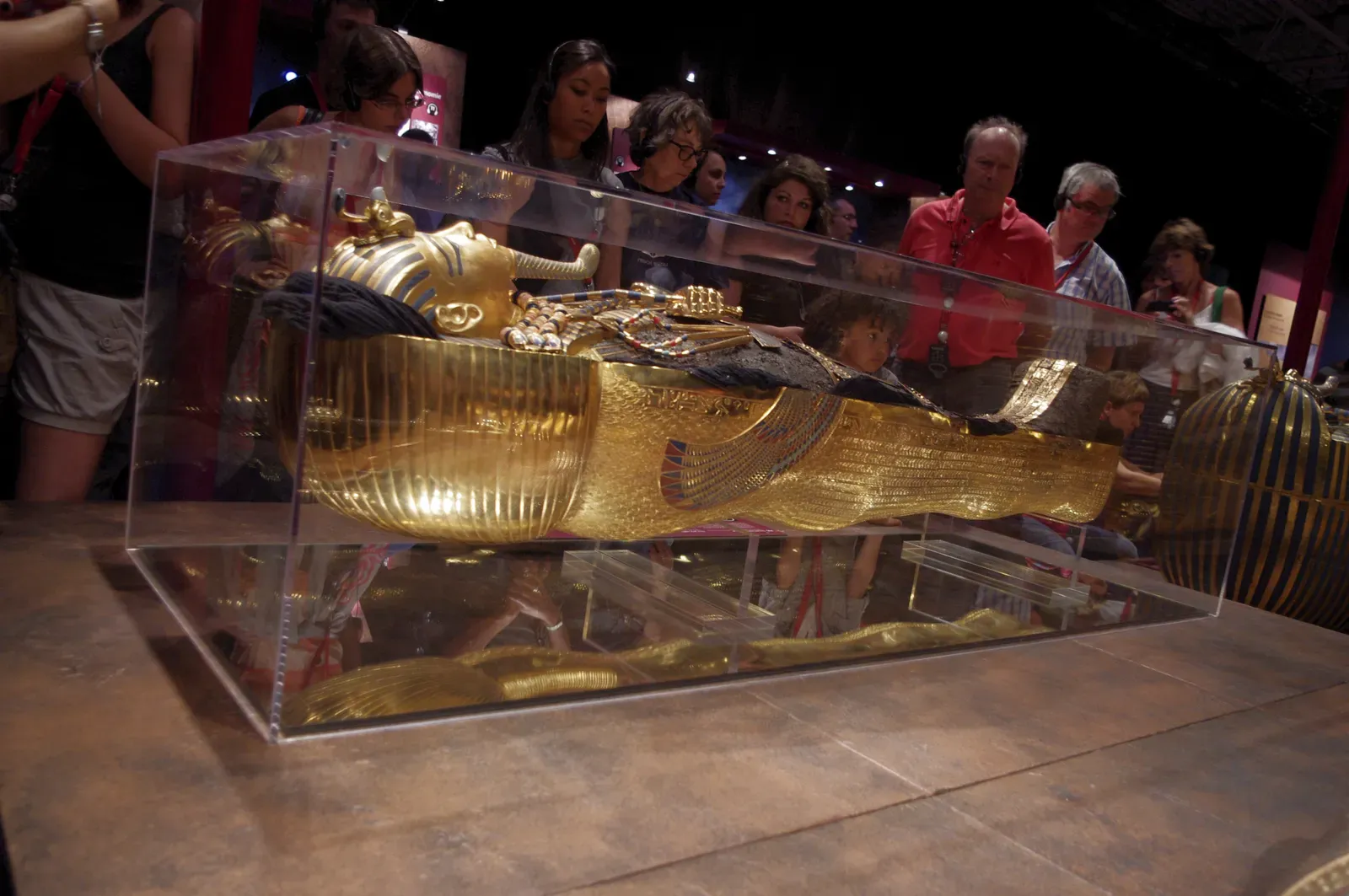 The Unusual Resin, Oils, and Black Goo That Coated His Mummy (By Traumrune, CC BY-SA 3.0)