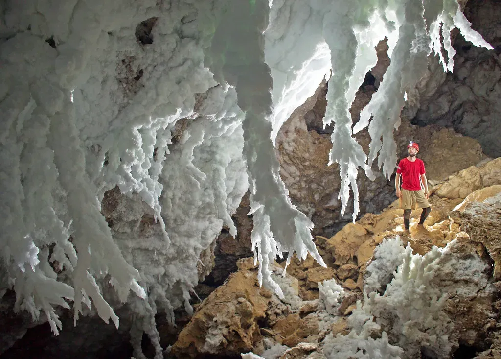 #2 - Lechuguilla Cave, New Mexico (Image Credits: Flickr)
