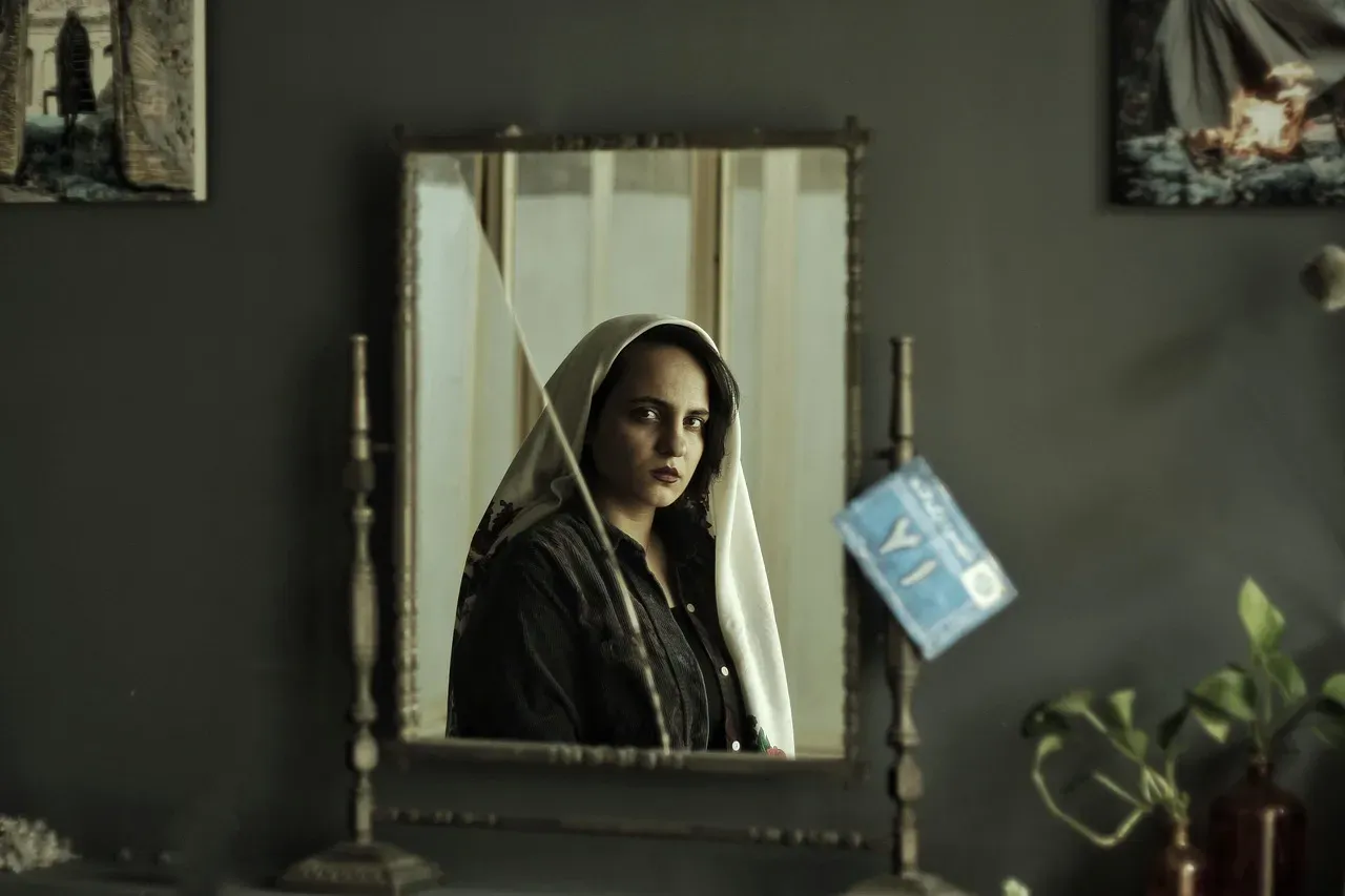 Facing the Mirror You've Been Avoiding (Image Credits: Pixabay)