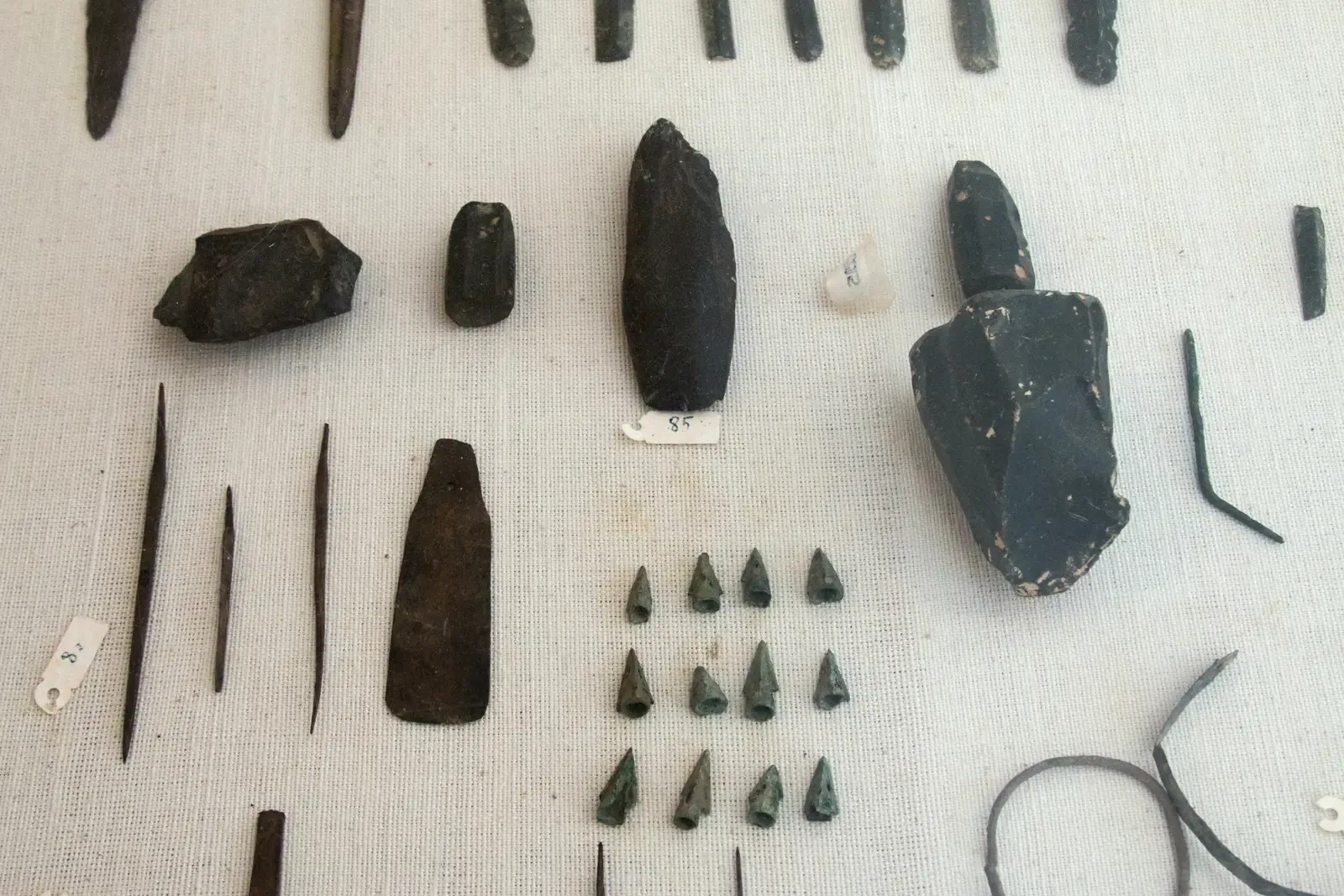 7. Copper and tin: the metals behind the Bronze Age revolution (By Zde, CC BY-SA 4.0)