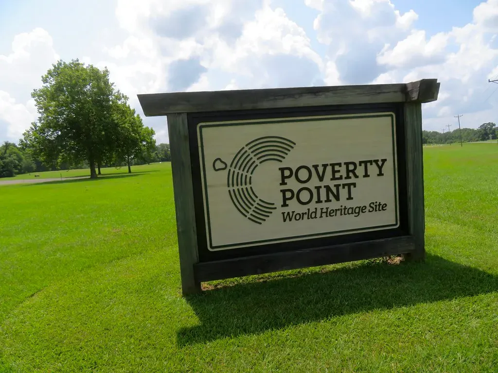 2. Poverty Point, Louisiana: Built Without Wheels, Domesticated Animals, or Agriculture (Kjmagnuson, Flickr, CC BY 2.0)