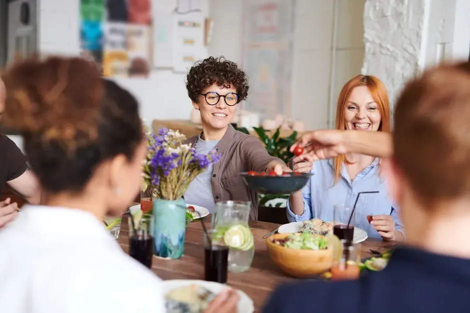Food sharing: from survival strategy to love language (Image Credits: Pexels)