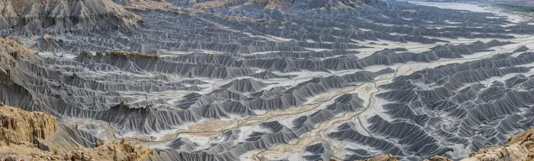 #4 The Badlands: A Fossil-Rich Landscape of Slowing Erosion (Image Credits: Unsplash)