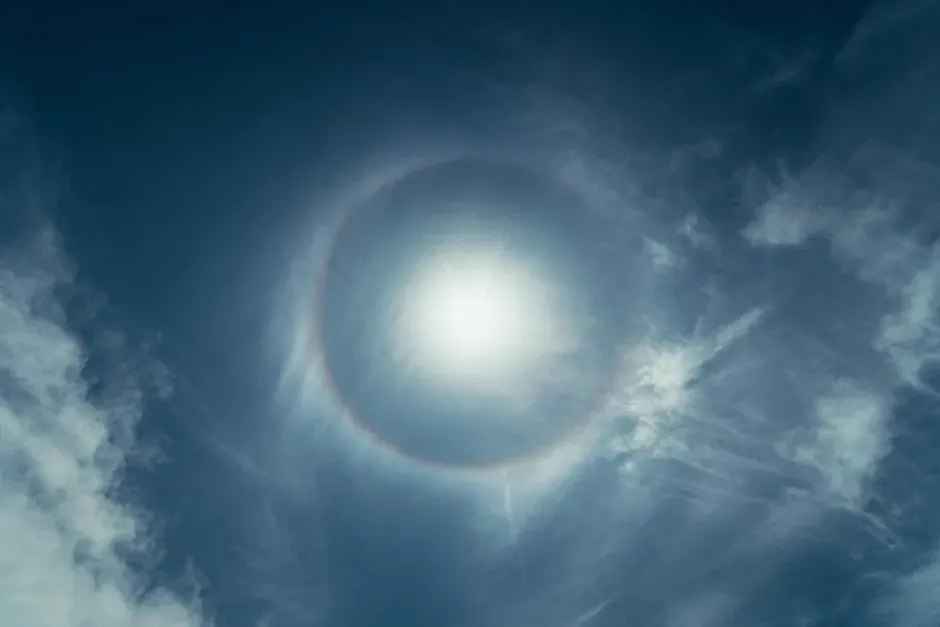 #3 - Sundogs and Rings in Daylight (Image Credits: Pexels)